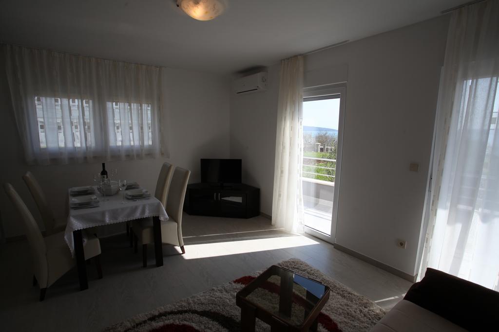 Apartments Villa Vetma Kastela Room photo
