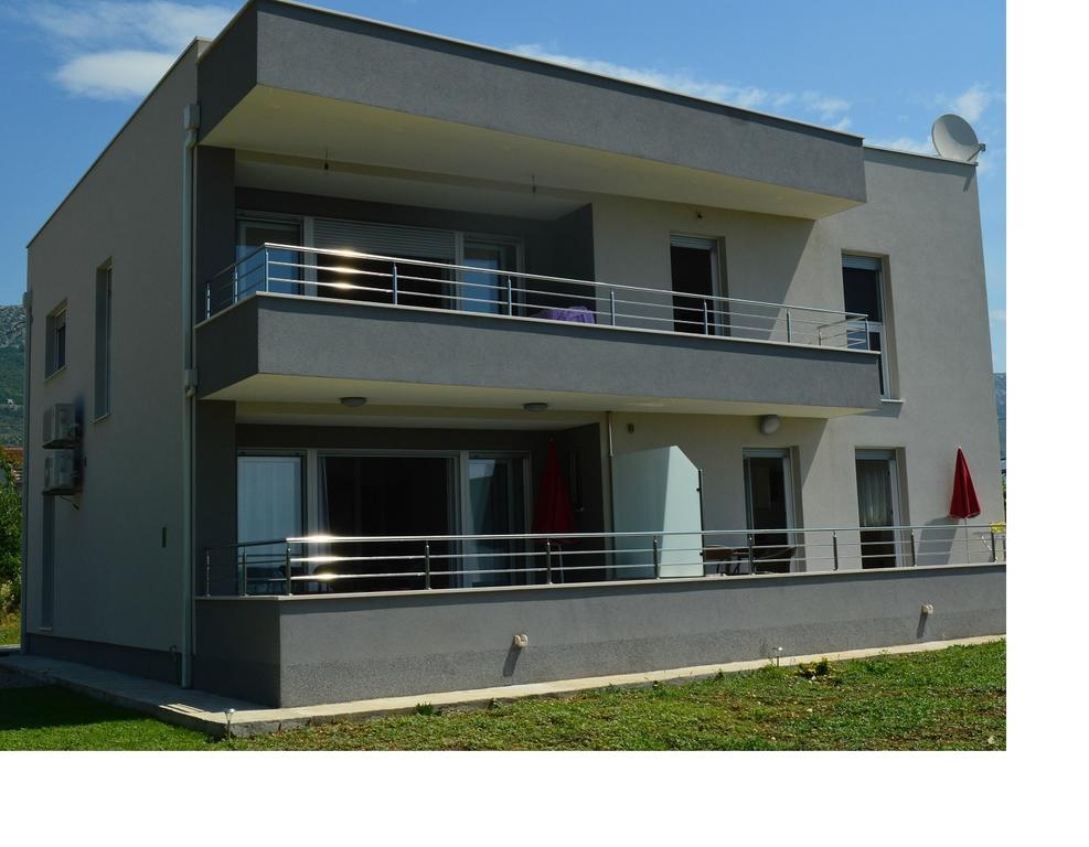 Apartments Villa Vetma Kastela Exterior photo